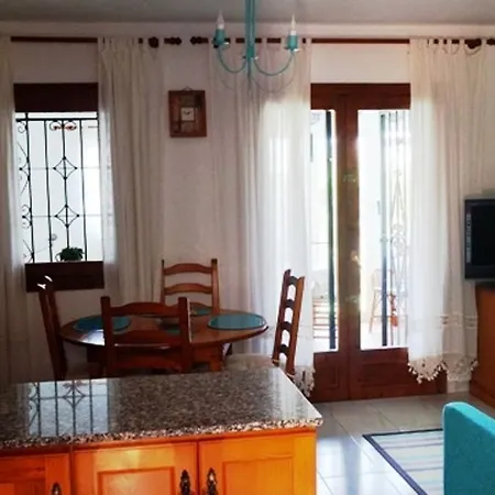 Patio Andaluz Apartment *